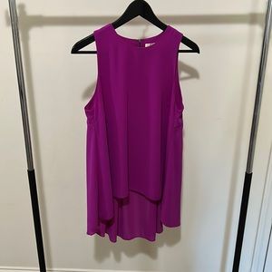 High Low Sleevess Blouse with back Zipper Close